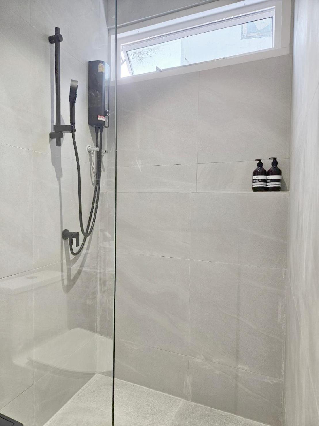 Pb Chinatown & Mrt Watmangkon 5br Holiday home